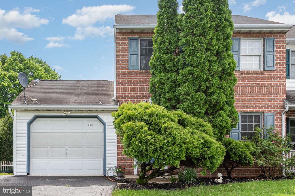 Photo of 131 Foxchase Drive, Elizabethtown, PA 17022 (MLS # PALA2050562)