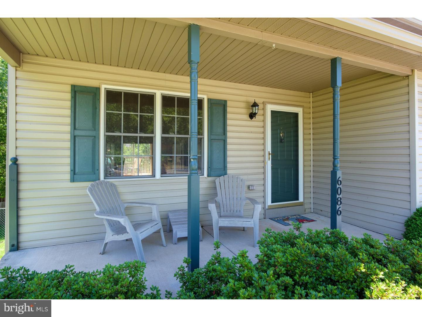 PONDVIEW - Residential