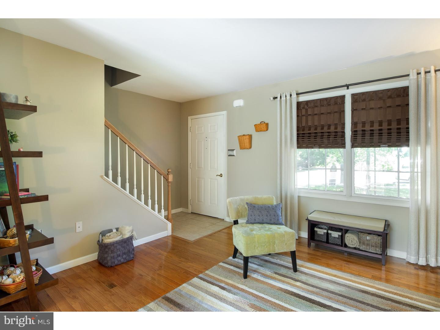 PONDVIEW - Residential