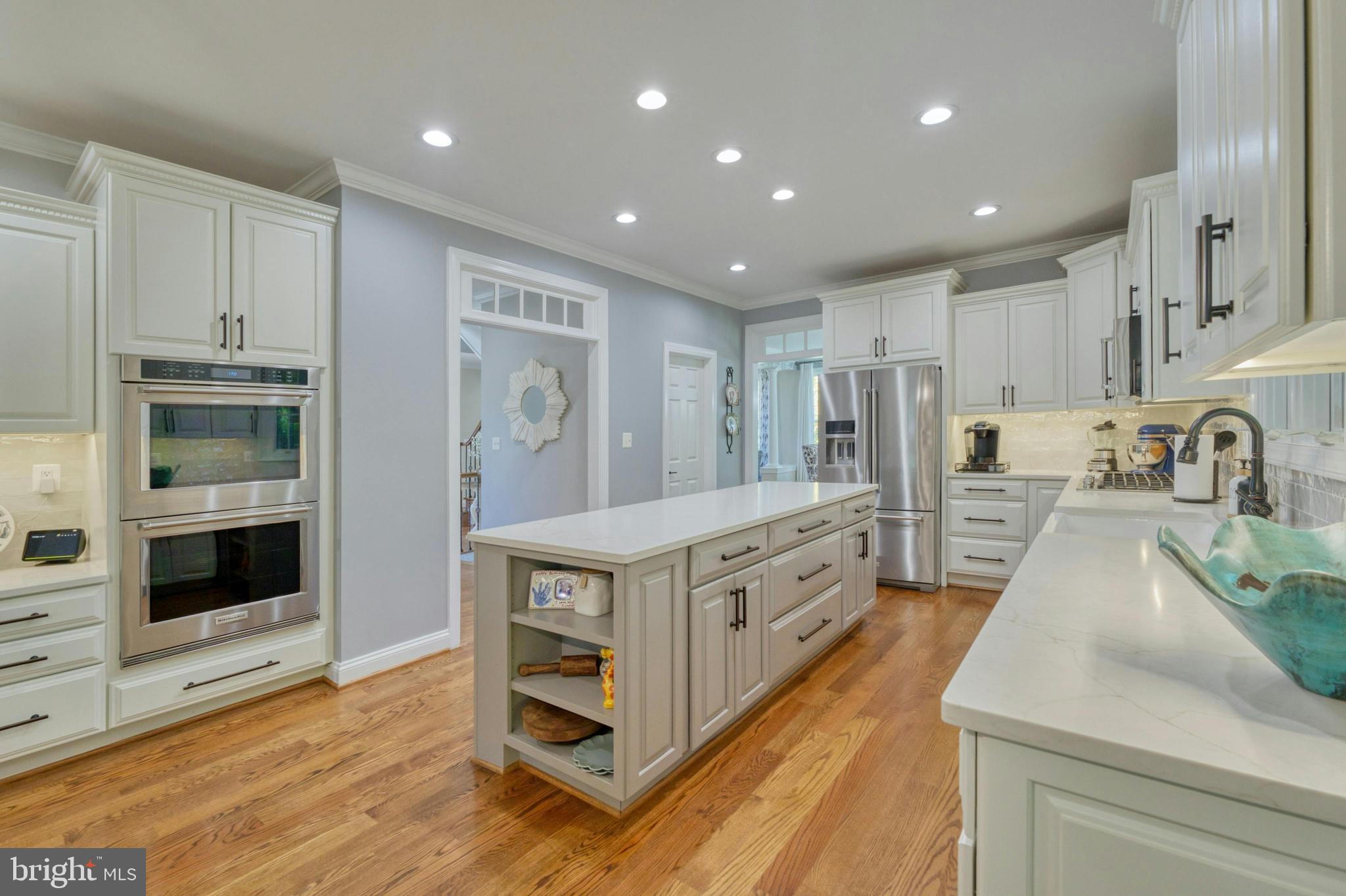 GOLDEN SPRINGS - Residential