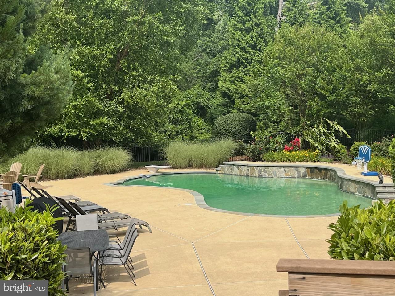 GOLDEN SPRINGS - Residential