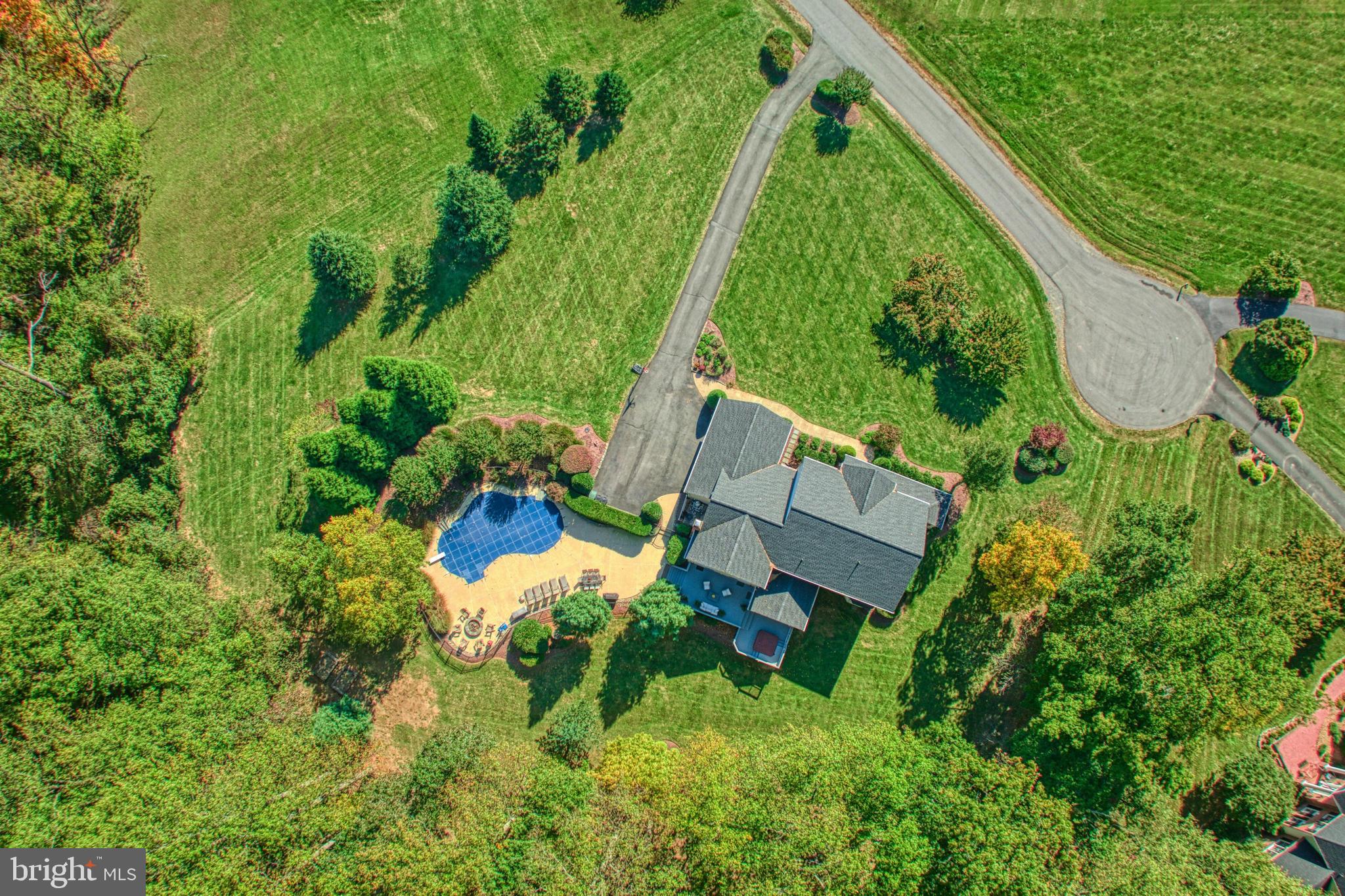 GOLDEN SPRINGS - Residential