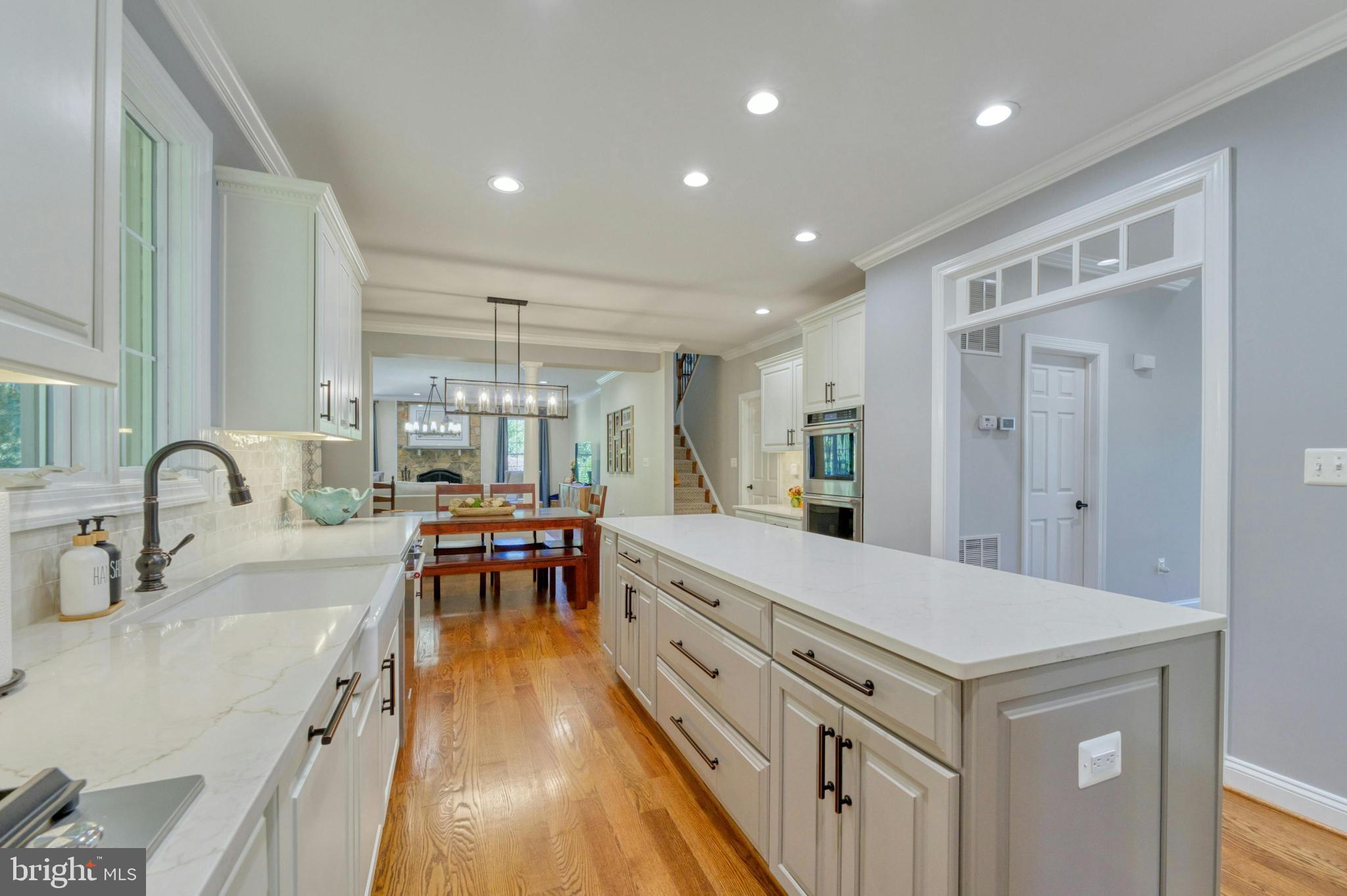 GOLDEN SPRINGS - Residential