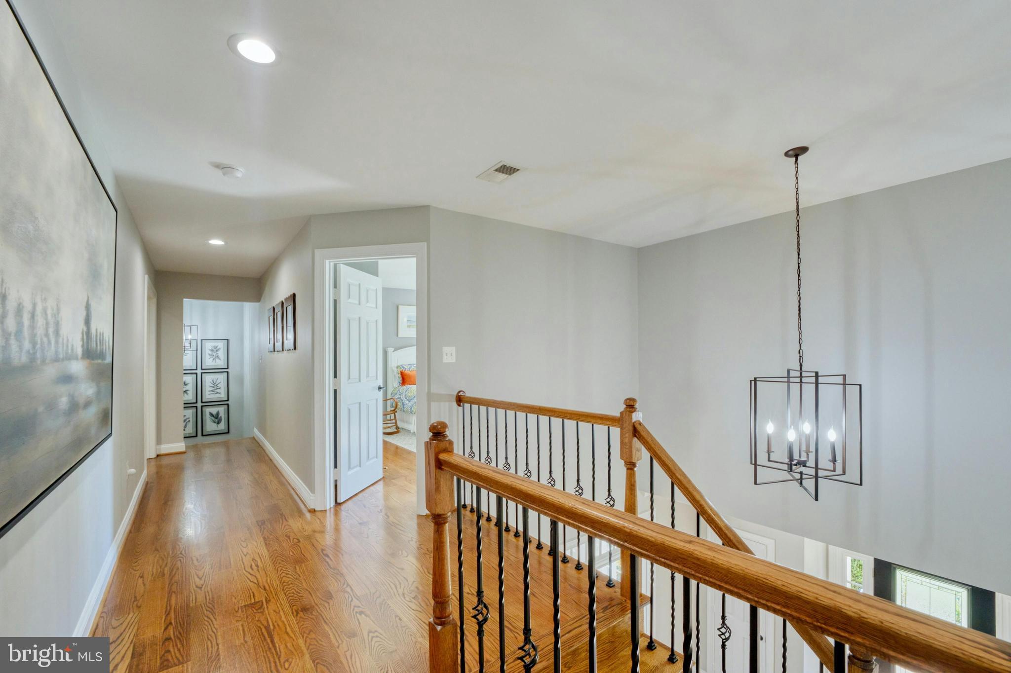 GOLDEN SPRINGS - Residential