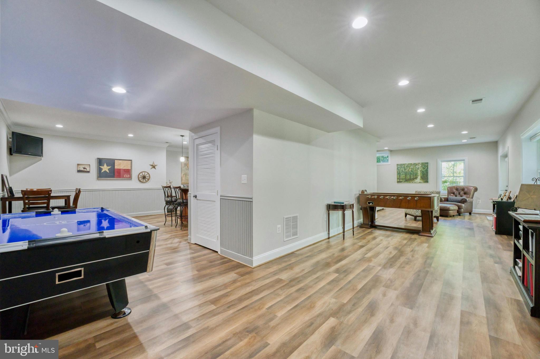 GOLDEN SPRINGS - Residential