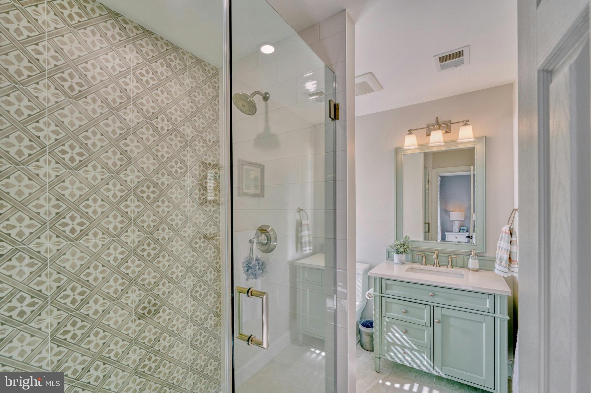 GOLDEN SPRINGS - Residential