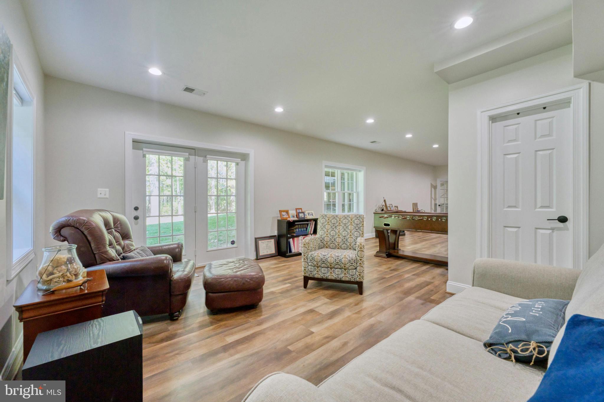 GOLDEN SPRINGS - Residential