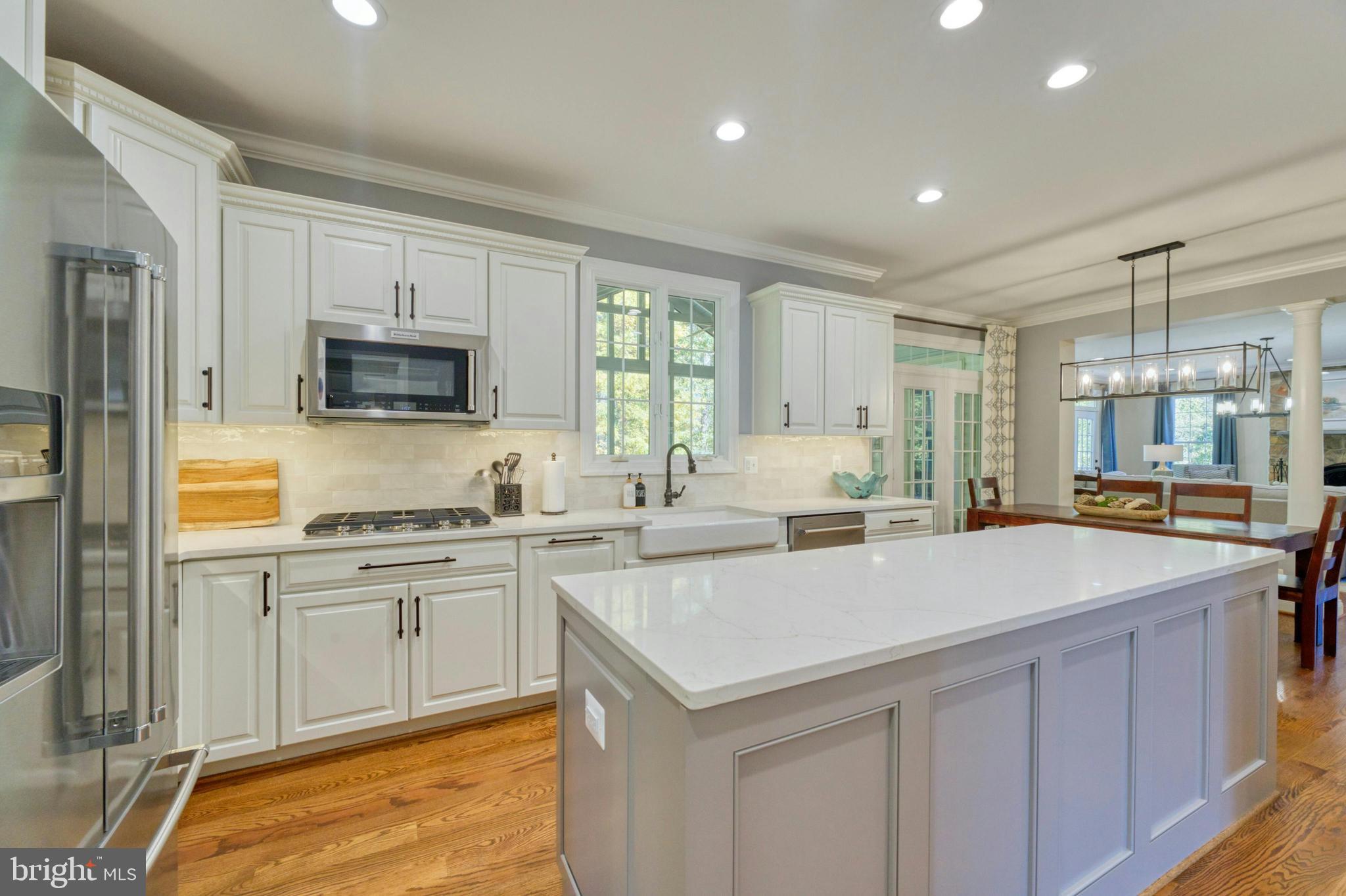 GOLDEN SPRINGS - Residential