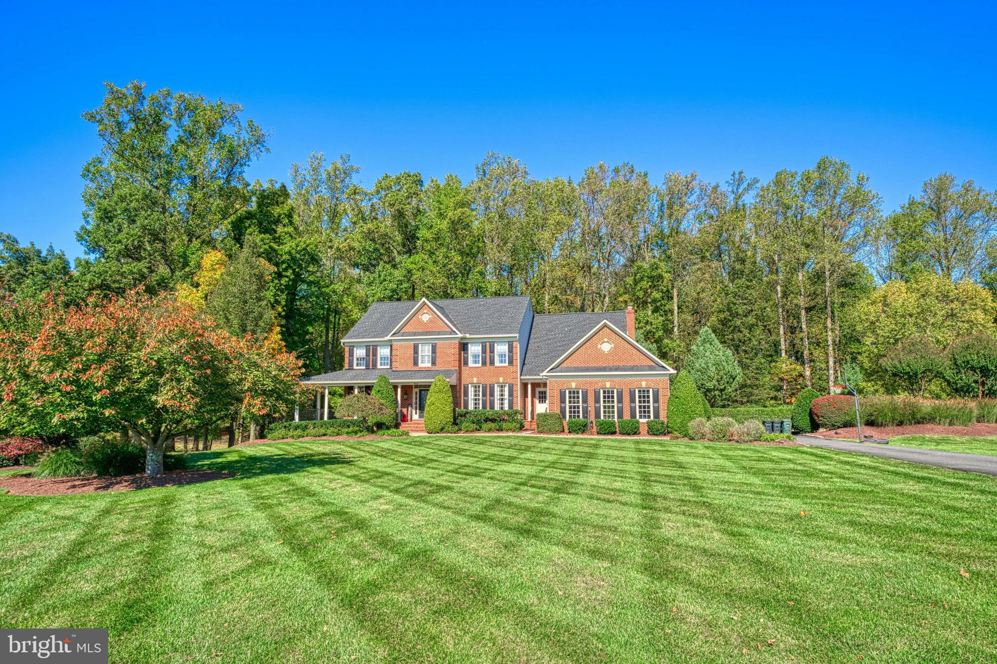 GOLDEN SPRINGS - Residential