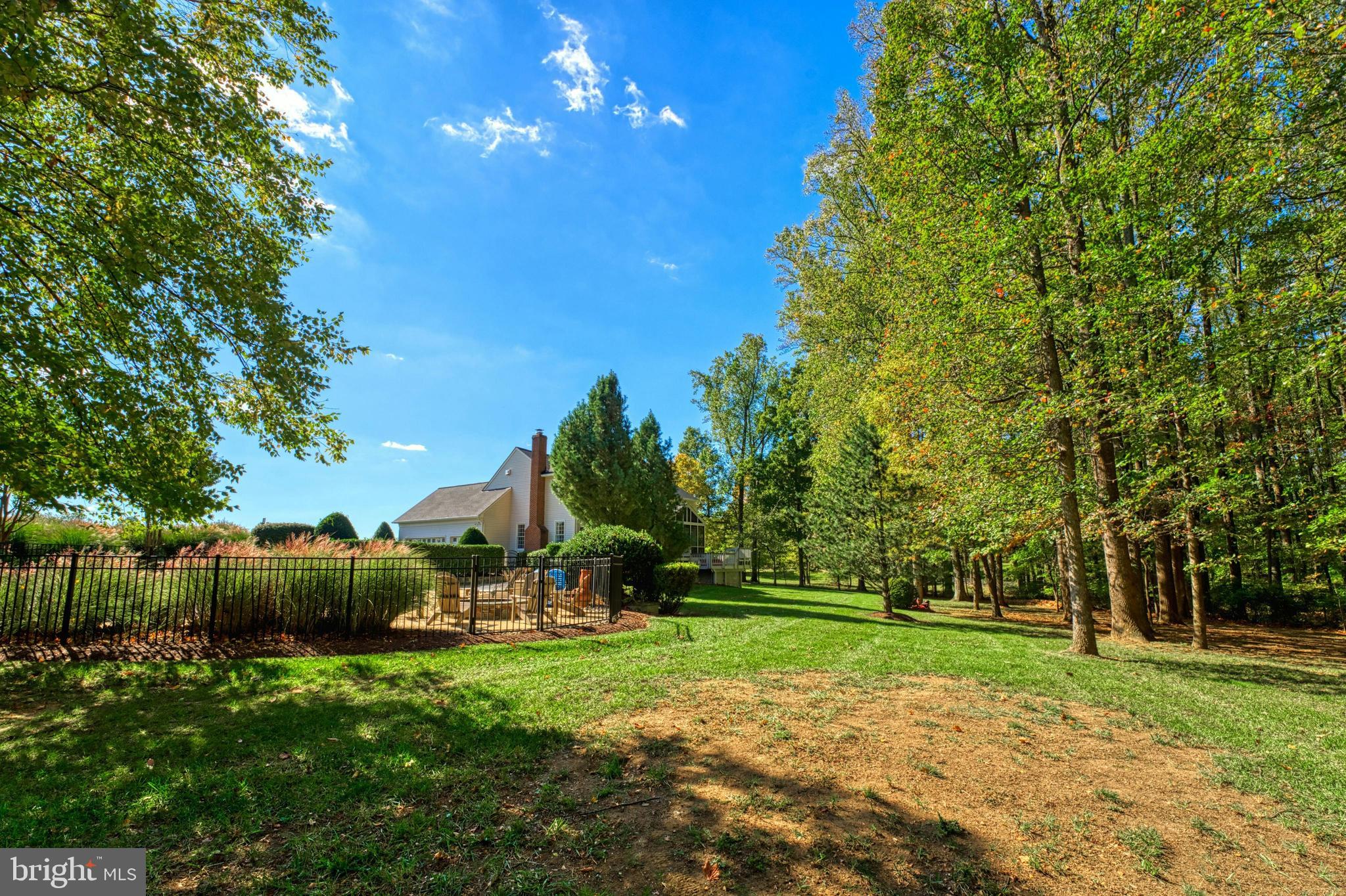 GOLDEN SPRINGS - Residential