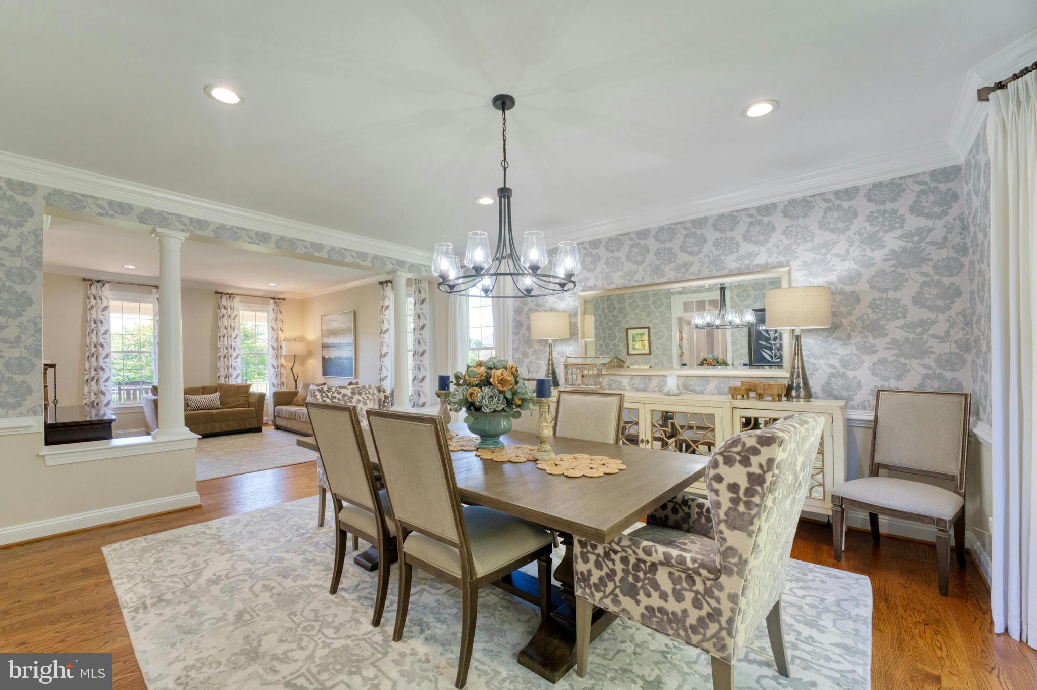 GOLDEN SPRINGS - Residential