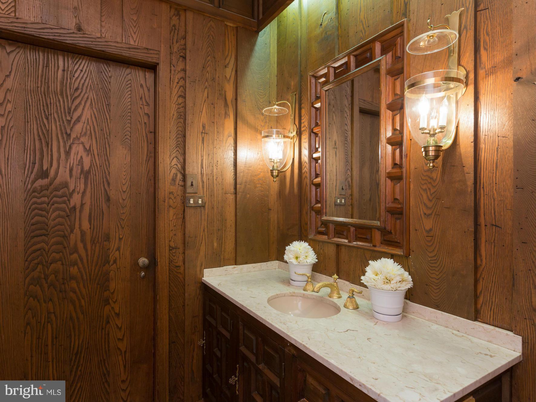 RIDGEWOOD VILLAGE - Residential