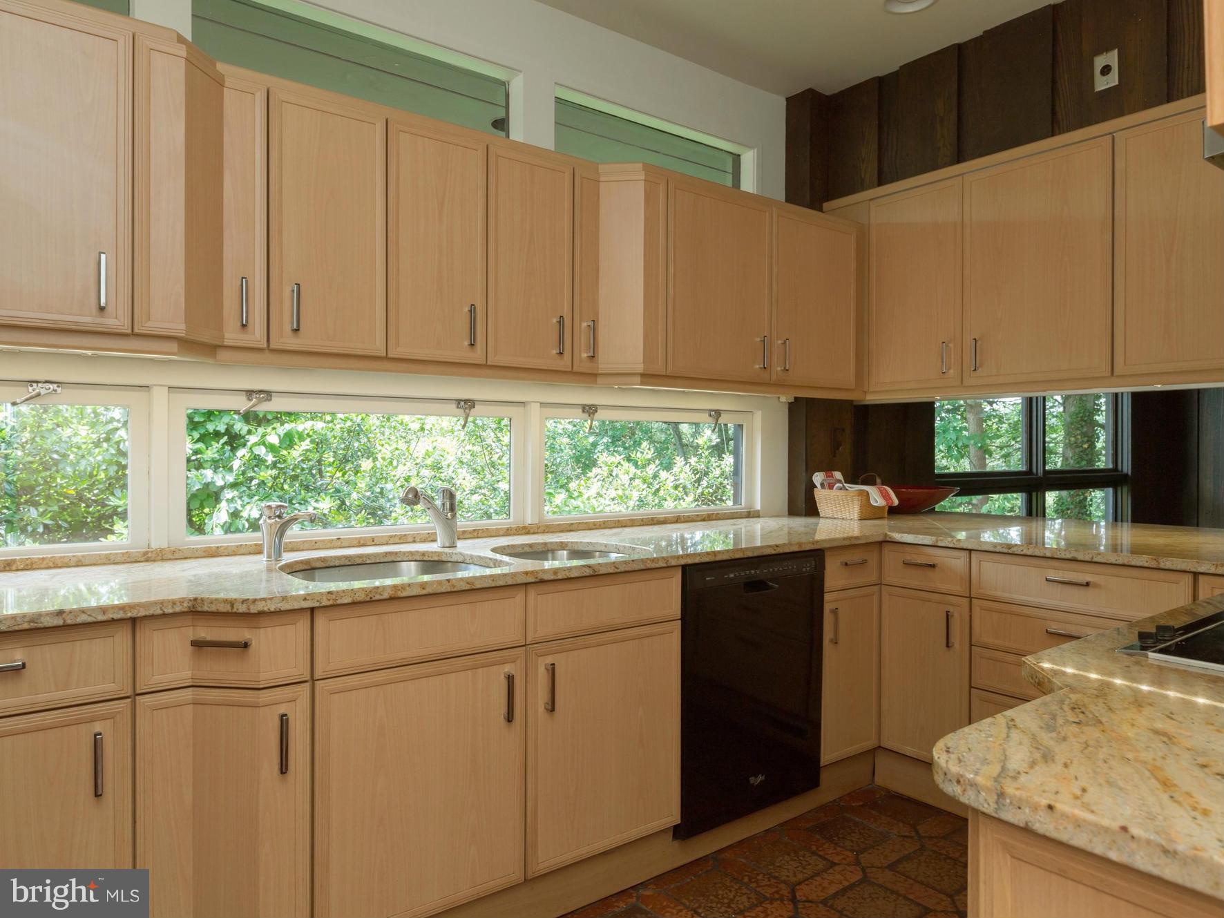 RIDGEWOOD VILLAGE - Residential