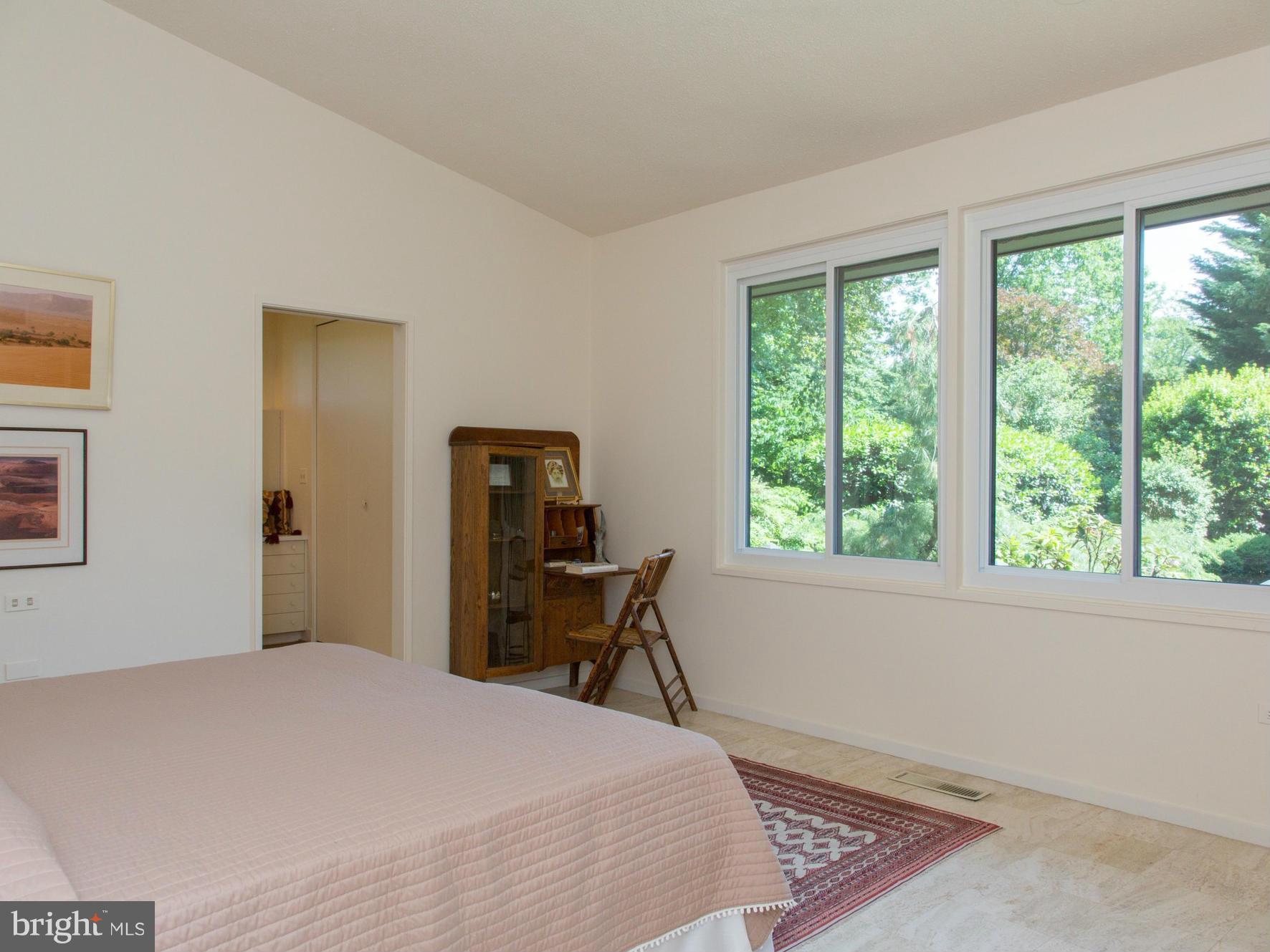 RIDGEWOOD VILLAGE - Residential