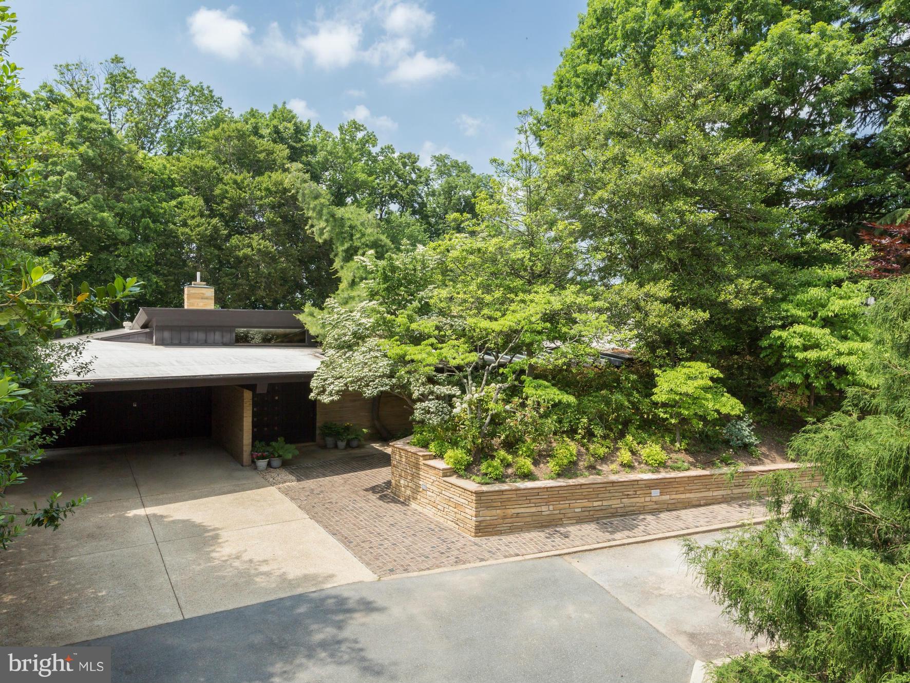 RIDGEWOOD VILLAGE - Residential