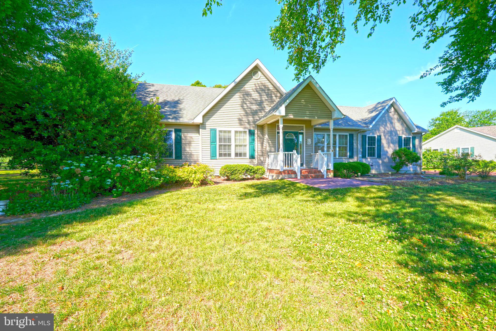 2 MARGATE COURT