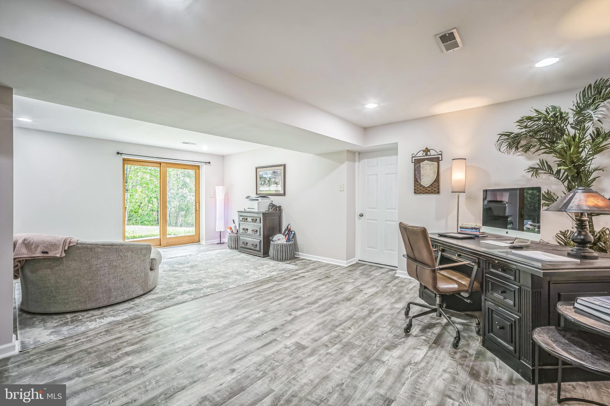 BULL RUN MOUNTAIN ESTATE - Residential