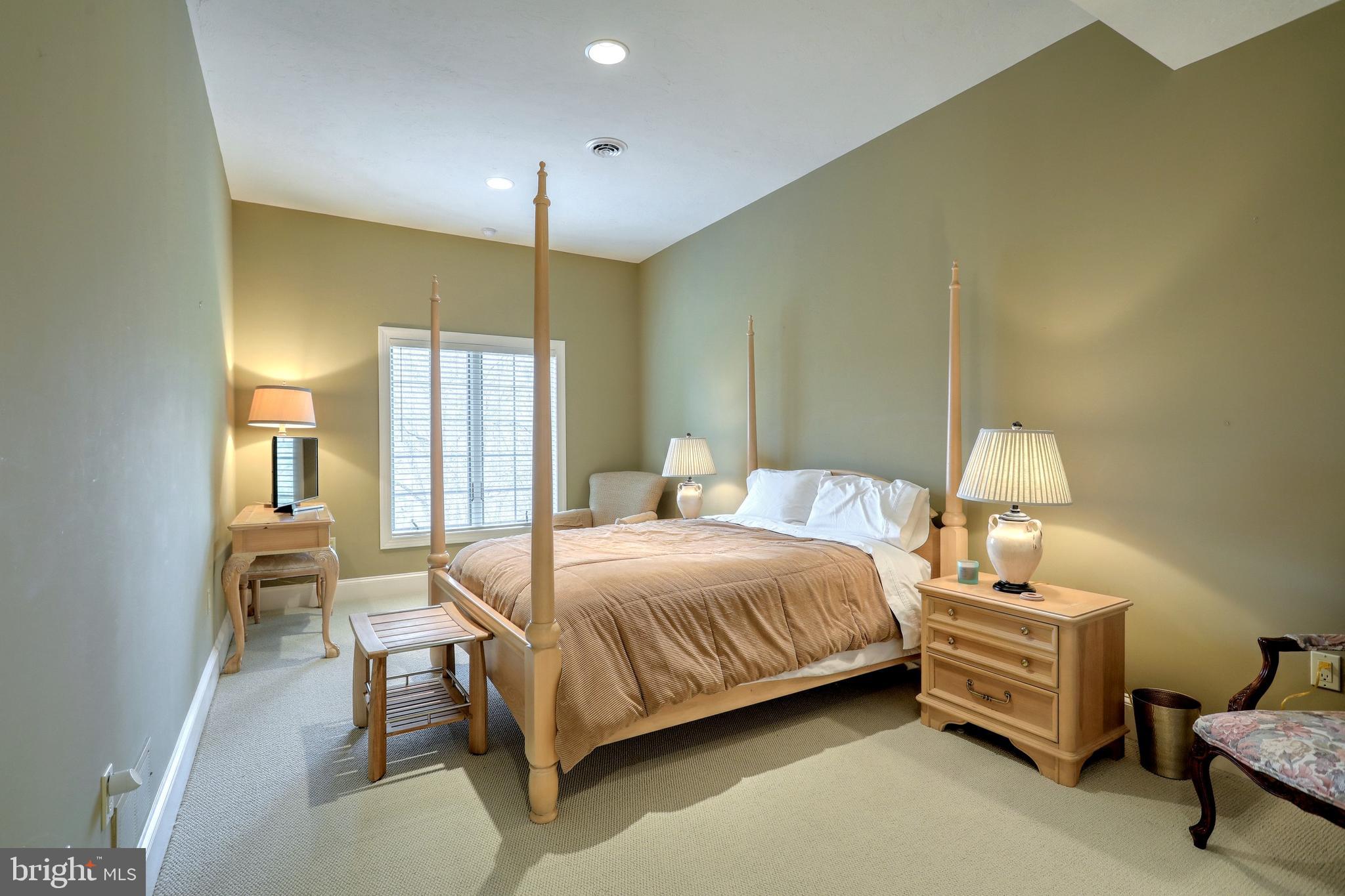 WYNDHAM HILLS - Residential