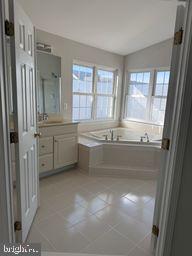 SOUTH RIDING - Residential Lease