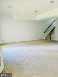 SOUTH RIDING - Residential Lease