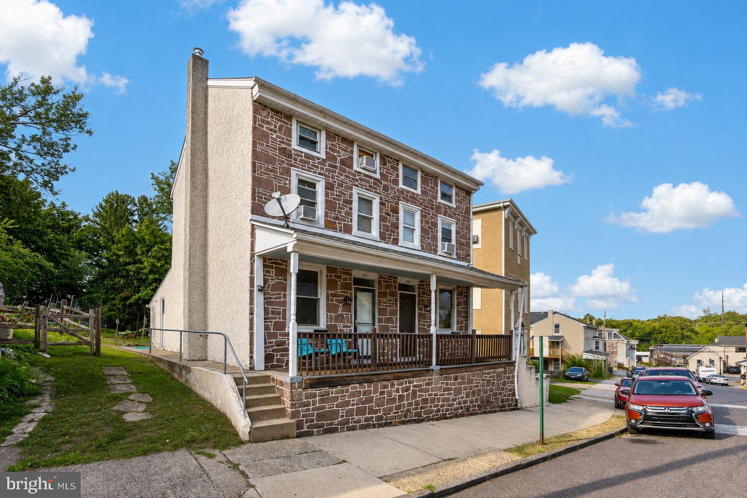 129 HALL STREET
