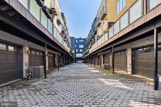 BELLA VISTA - Residential