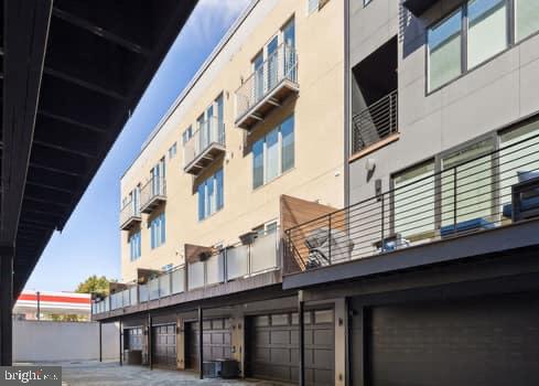 BELLA VISTA - Residential