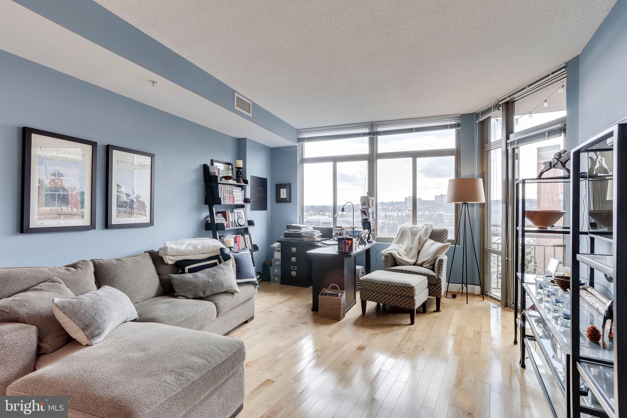 ECLIPSE ON CENTER PARK - Residential