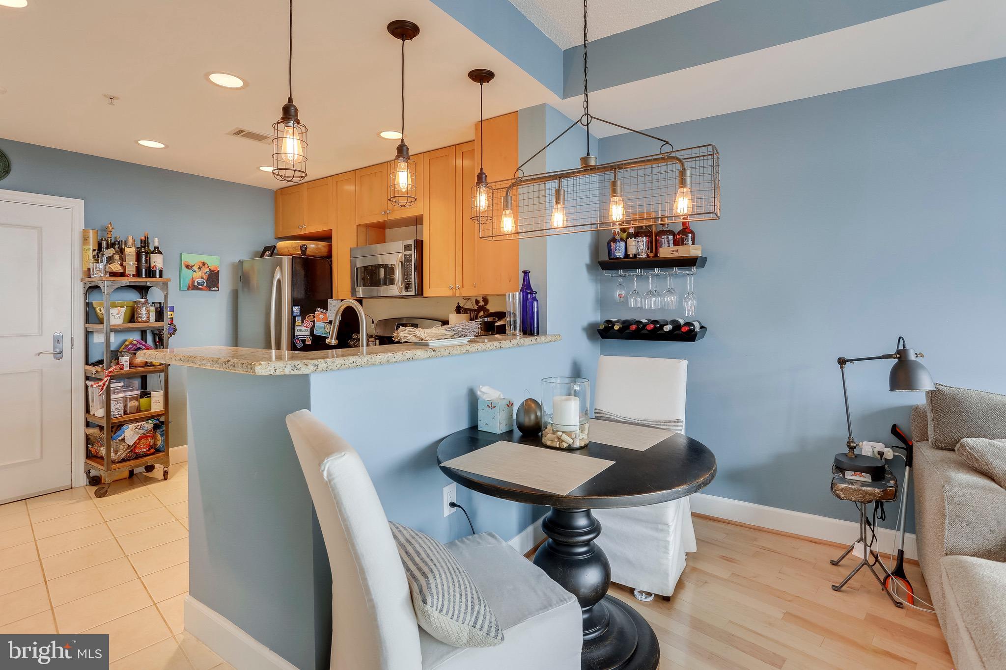 ECLIPSE ON CENTER PARK - Residential