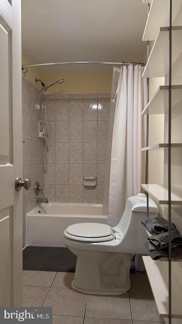 16 LINDEN LANE 2B