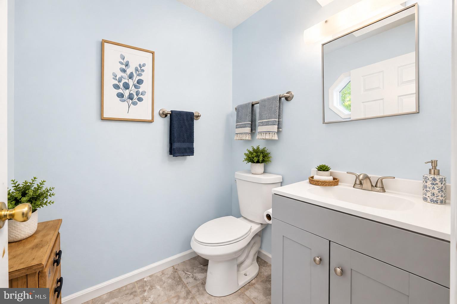 6013 HARBOR SEAL COURT