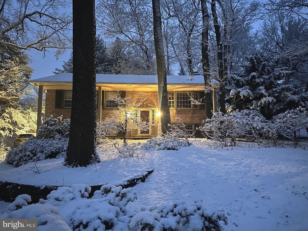 Photo of 2848 Spring Valley Road, LANCASTER, PA 17601 (MLS # PALA2061740)