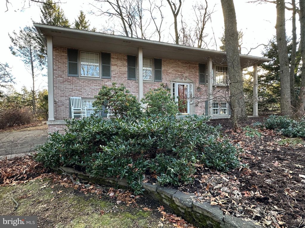 Photo of 2848 Spring Valley Road, LANCASTER, PA 17601 (MLS # PALA2061740)