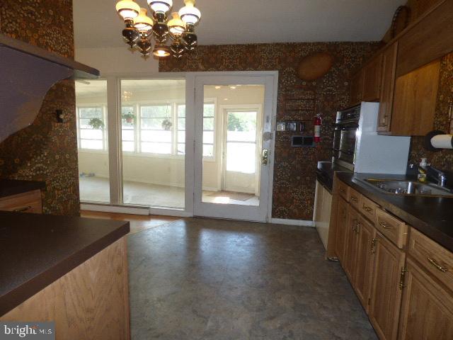 MEADOW HILL - Residential