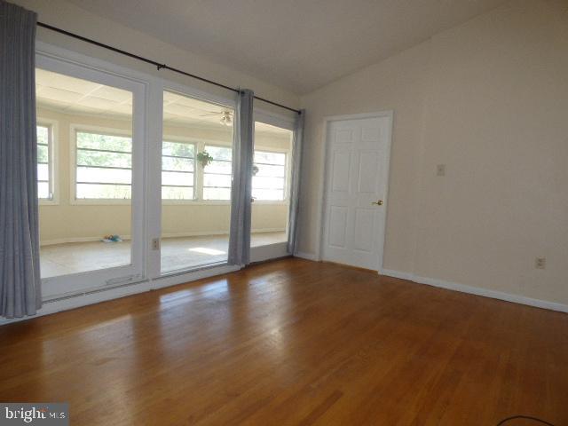 MEADOW HILL - Residential