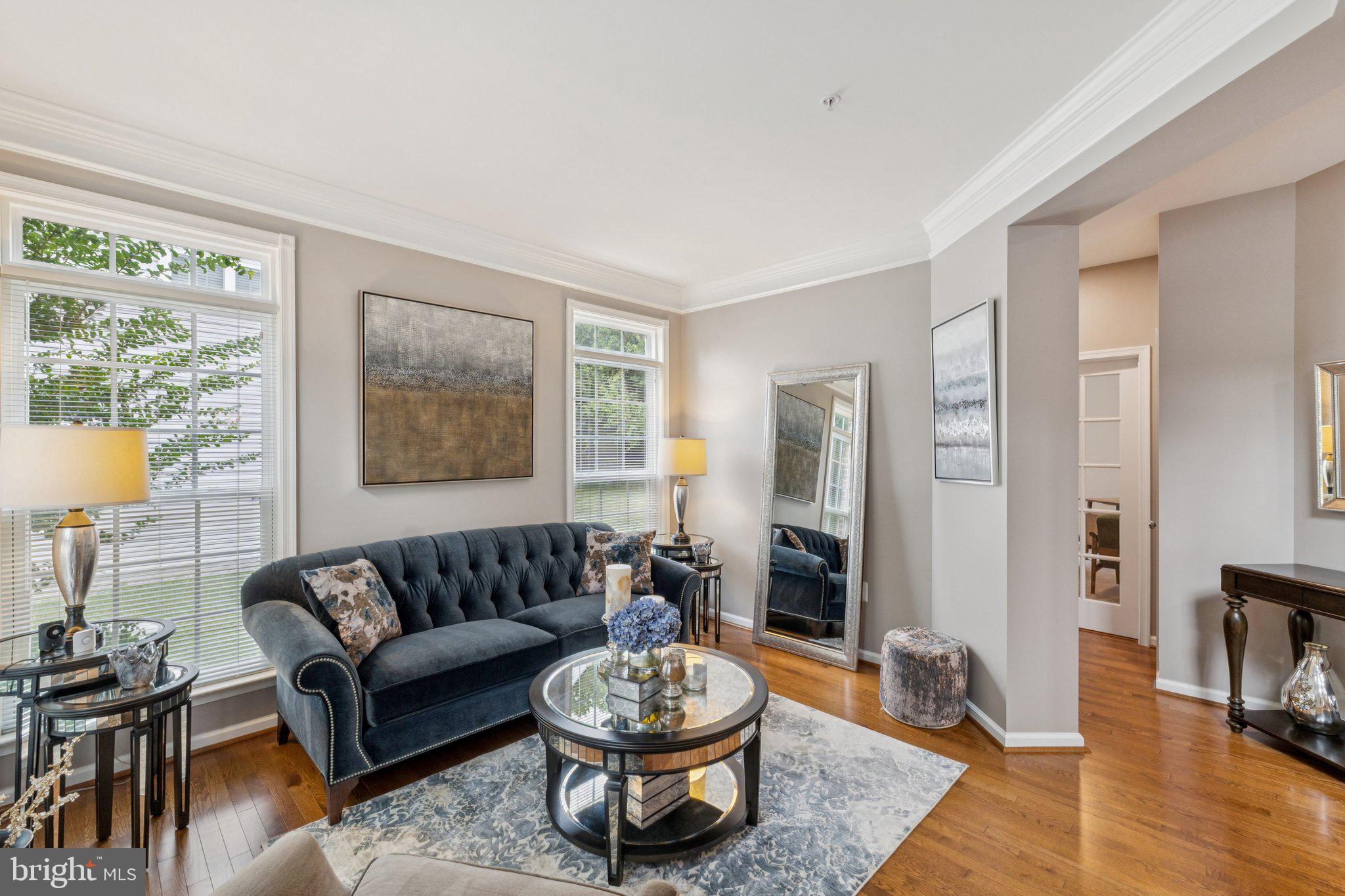 2105 LAKE FOREST DRIVE