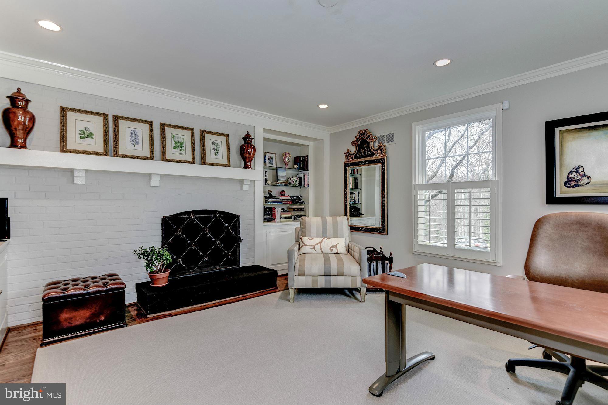 WESTMORELAND HILLS - Residential