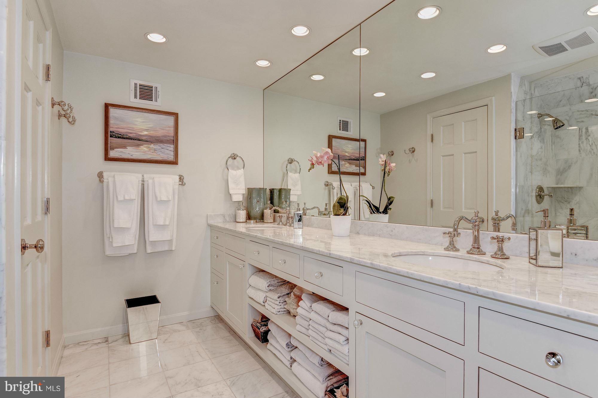 WESTMORELAND HILLS - Residential