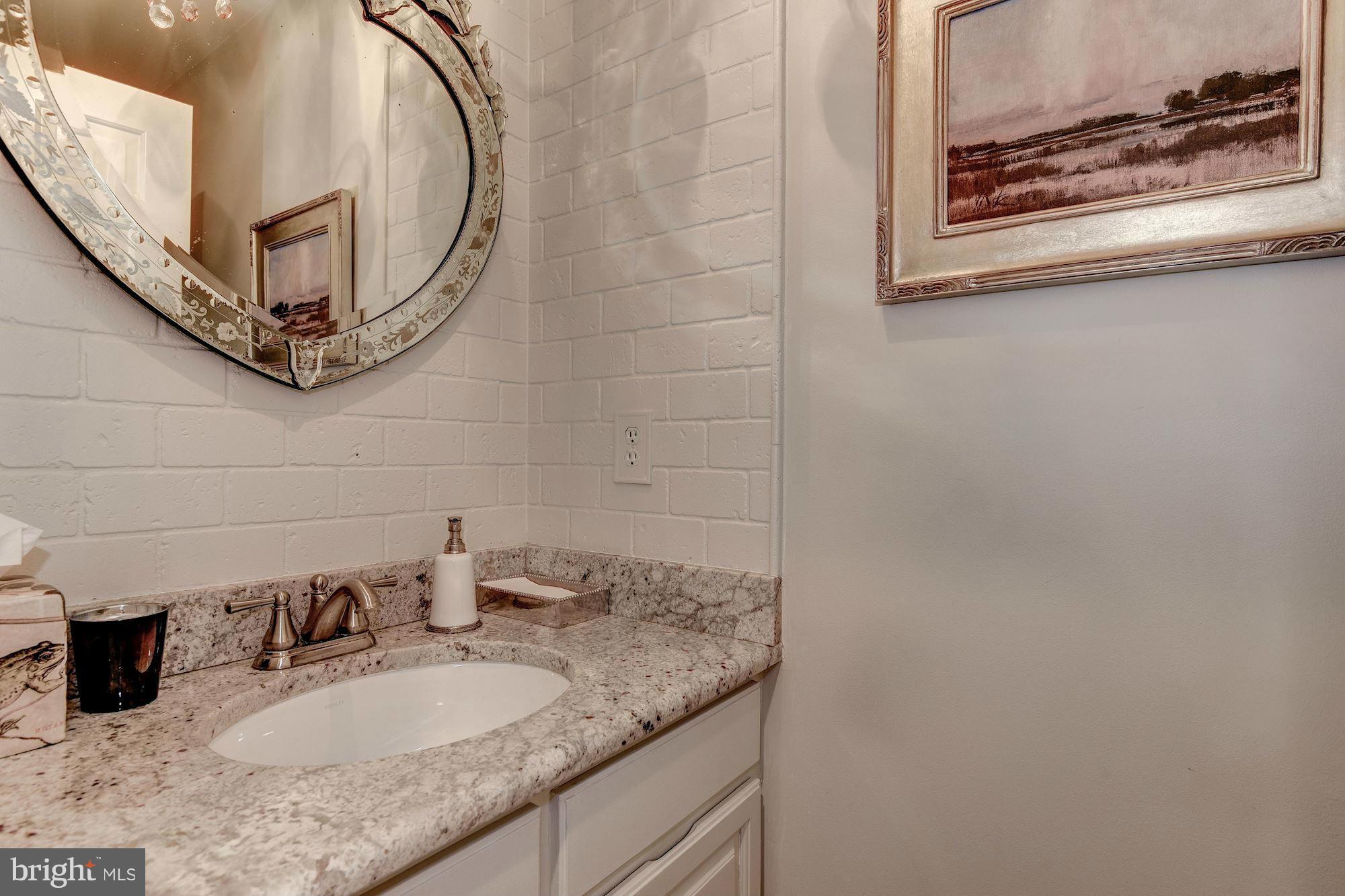 WESTMORELAND HILLS - Residential