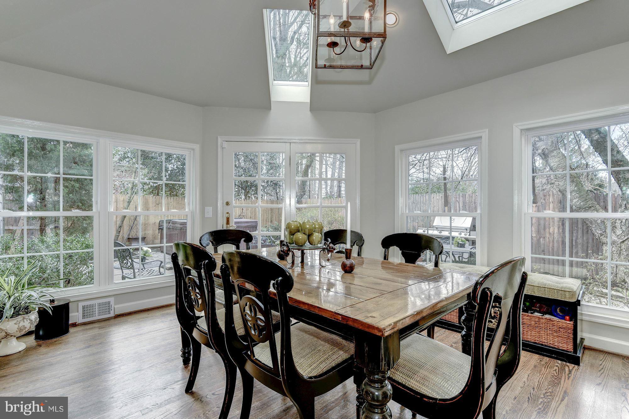 WESTMORELAND HILLS - Residential