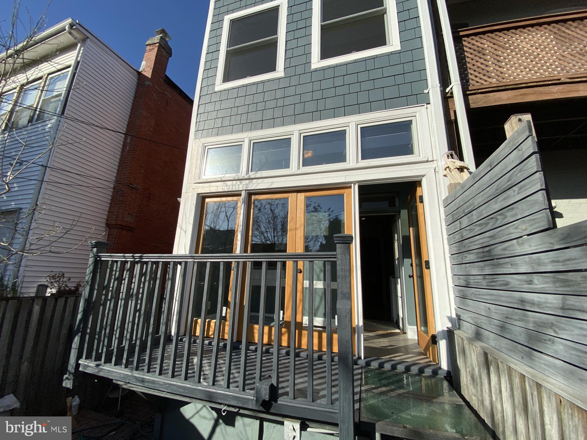 417 G STREET NE