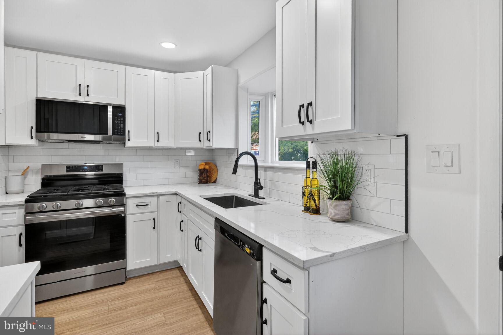 THE WOODLANDS - Residential