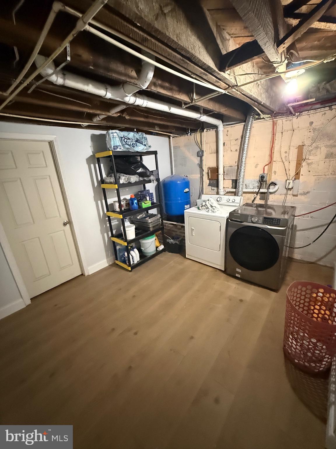 DAMASCUS OUTSIDE - Residential