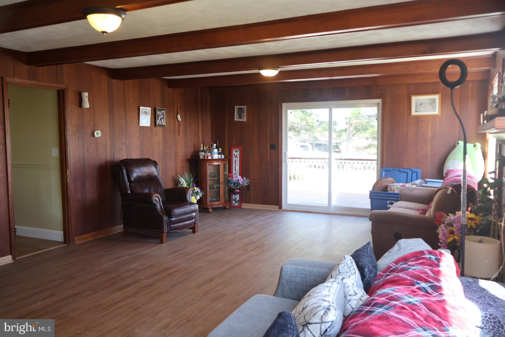 DAMASCUS OUTSIDE - Residential