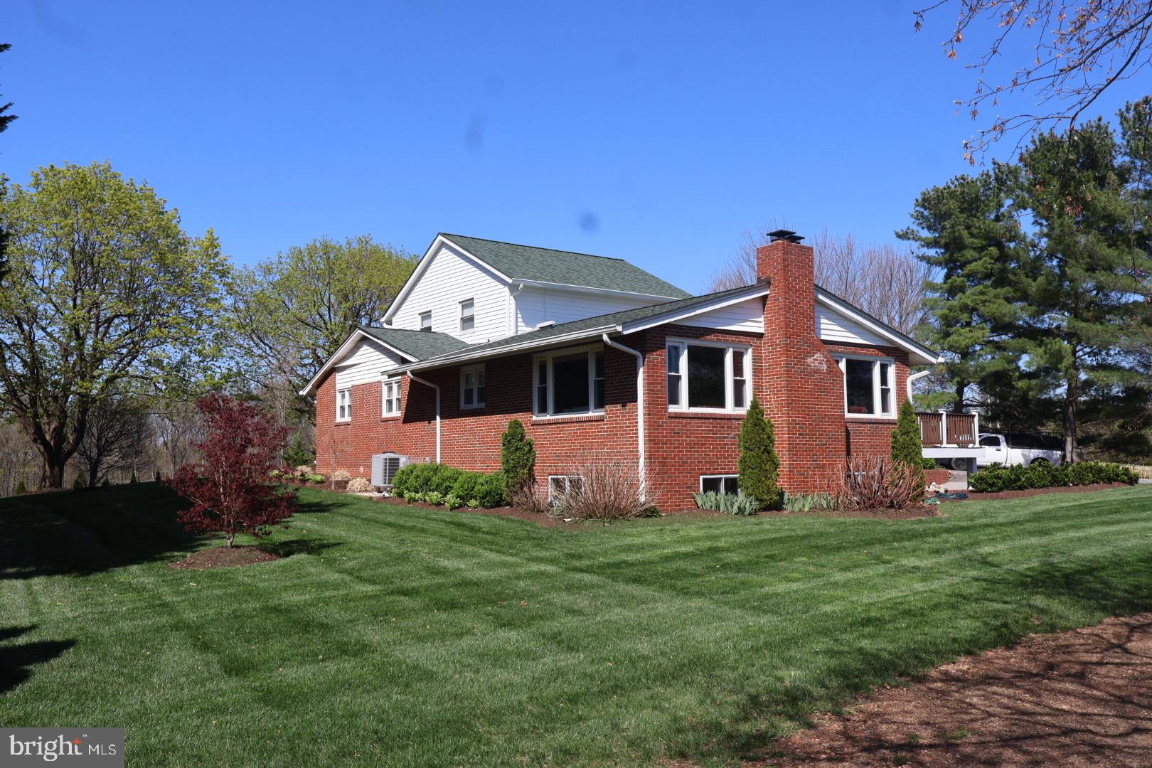 DAMASCUS OUTSIDE - Residential