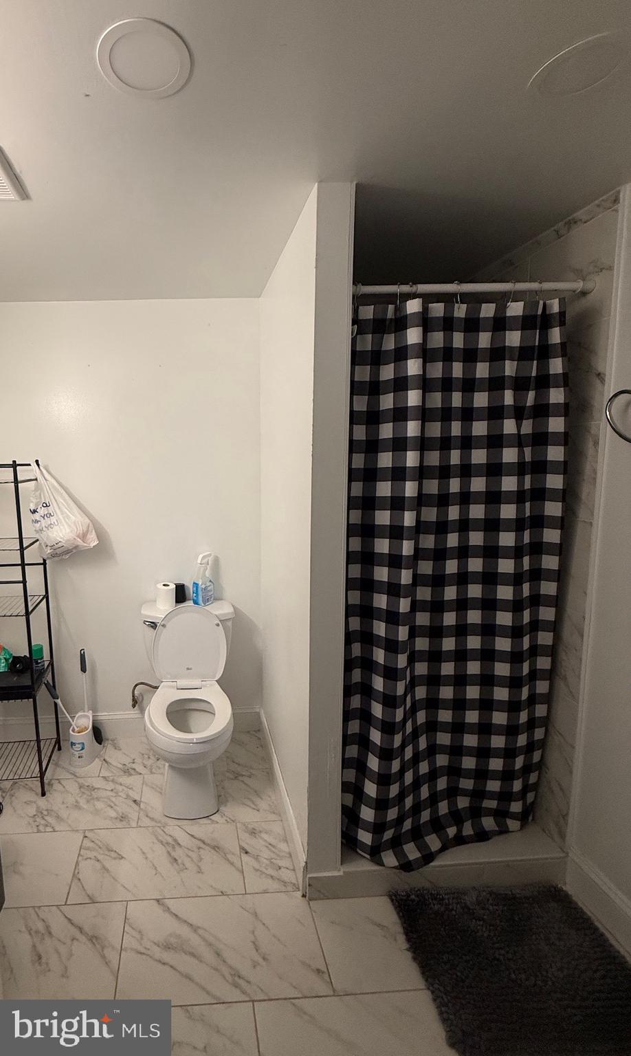 DAMASCUS OUTSIDE - Residential