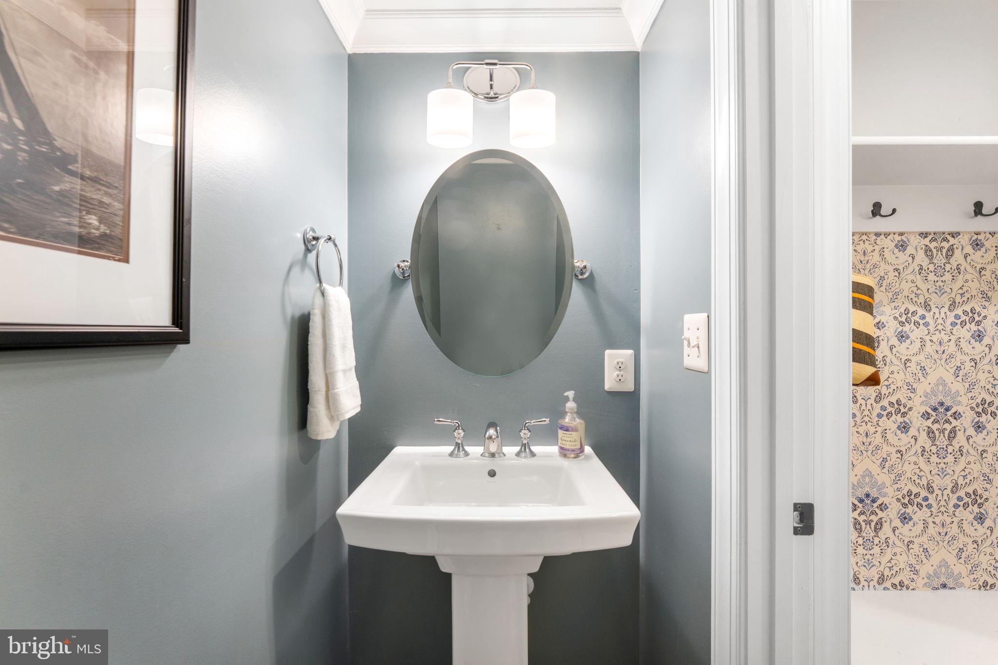 LYON VILLAGE - Residential