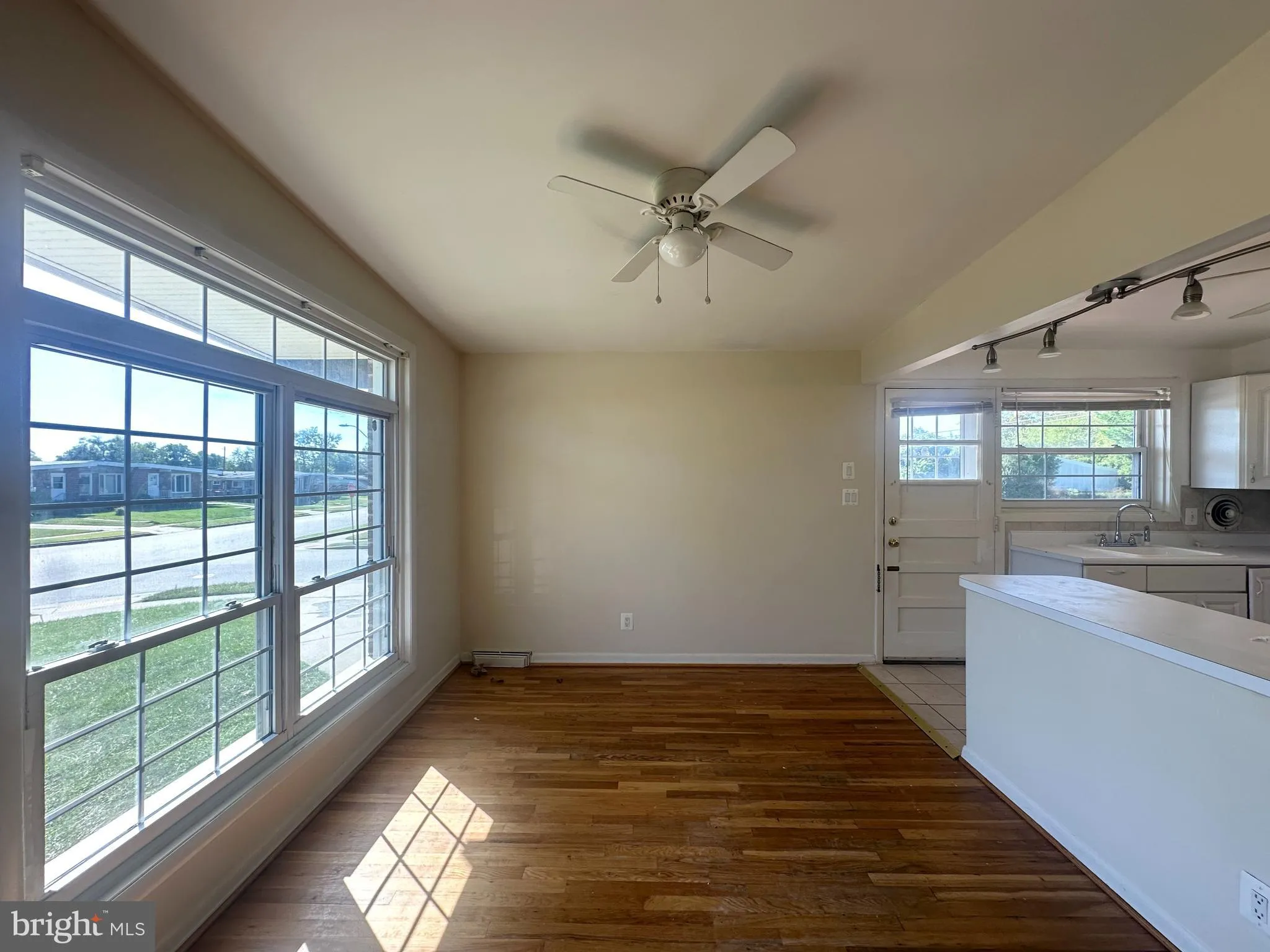 Baltimore, Maryland 21209, United States, 4 Bedrooms Bedrooms, ,3 BathroomsBathrooms,Residential,Active,223654