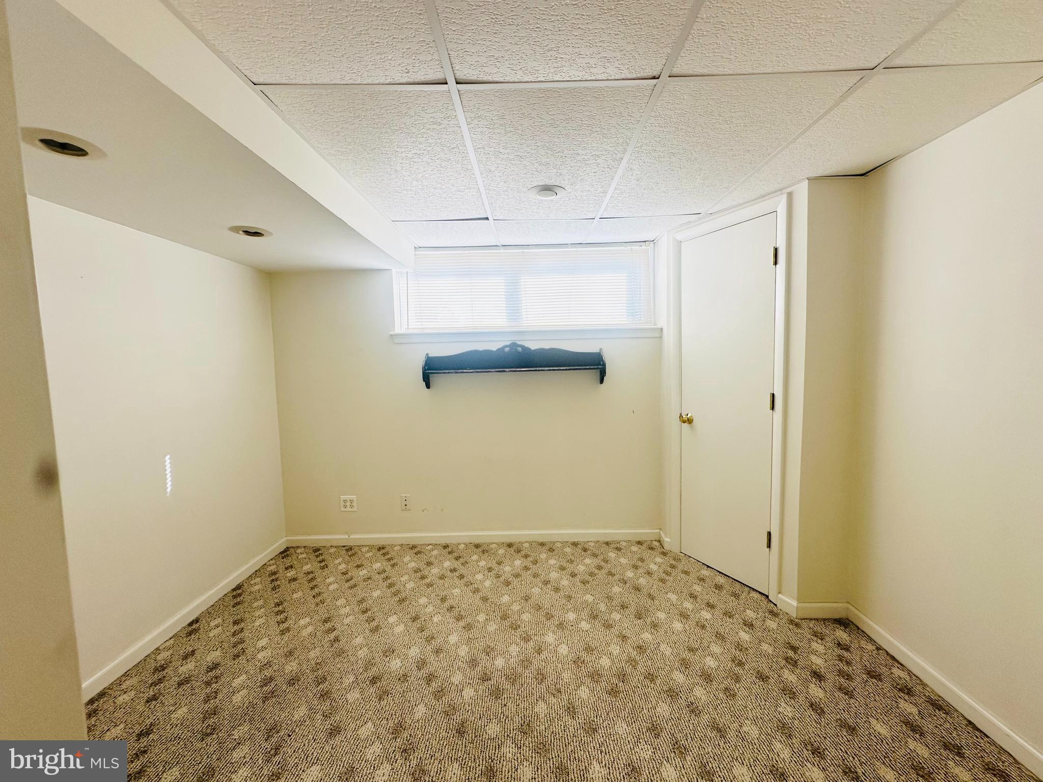 FOREST GREEN - Residential Lease