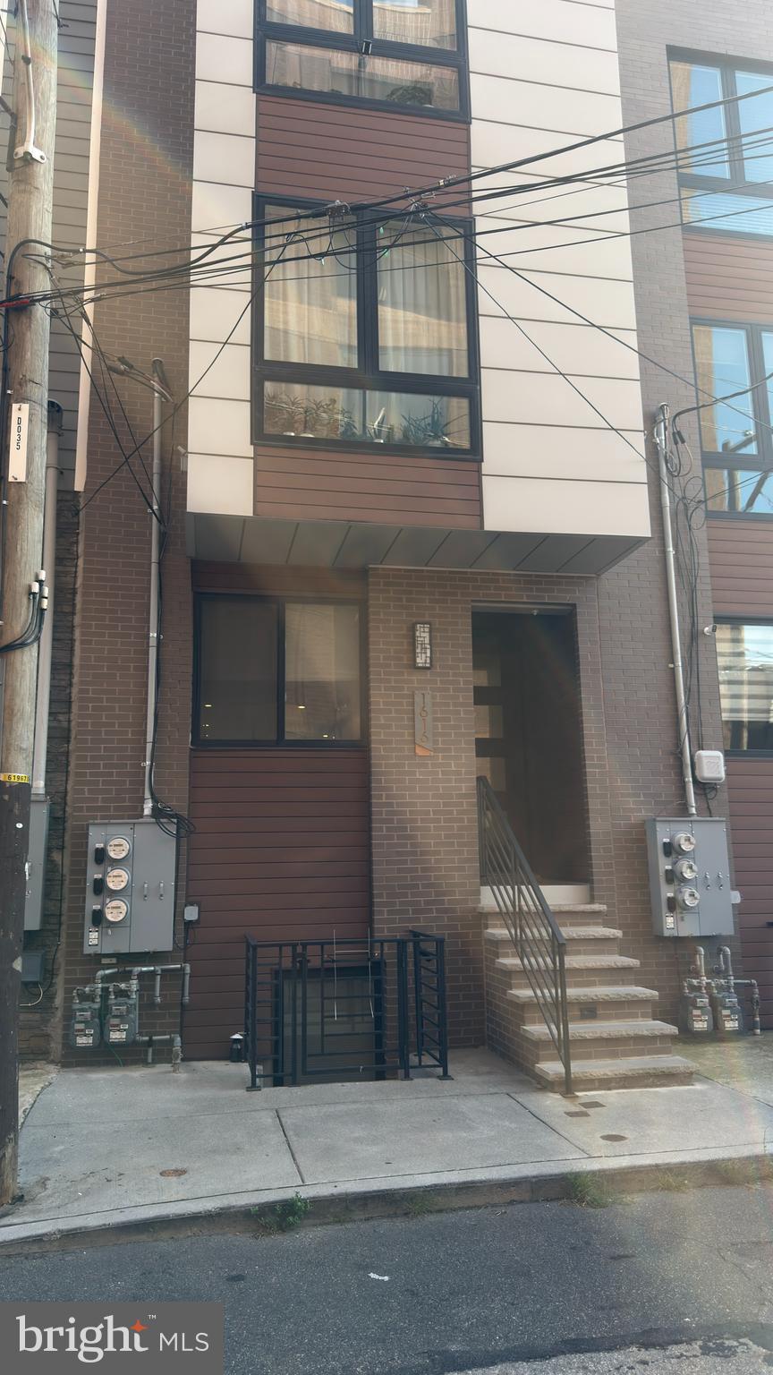 FRANCISVILLE - Residential